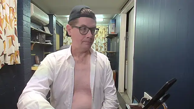 tilobinder online show from 03/09/26, 03:48