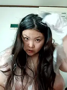 hello098712 online show from 12/14/25, 09:37