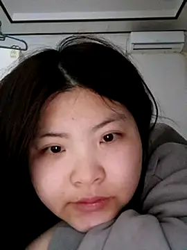 Snapshot of hello098712 chatting on 03/09/25, 07:12 hello098712 online show from 03/09/25, 07:12