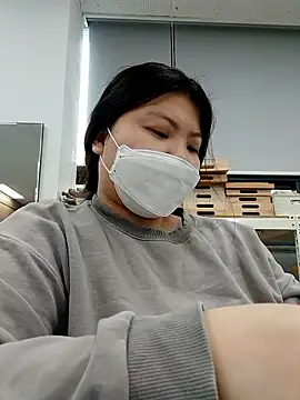 hello098712 online show from 02/11/26, 02:22