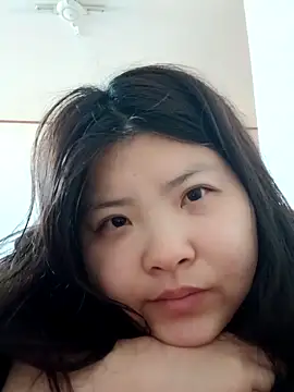 Snapshot of hello098712 chatting on 03/14/25, 01:27 hello098712 online show from 03/14/25, 01:27