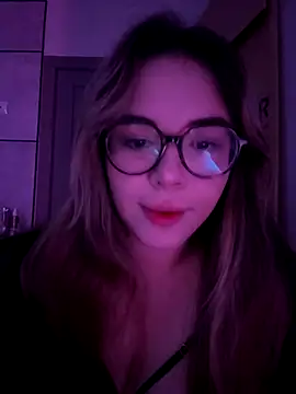 CutiePie3 online show from 10/03/25, 08:43