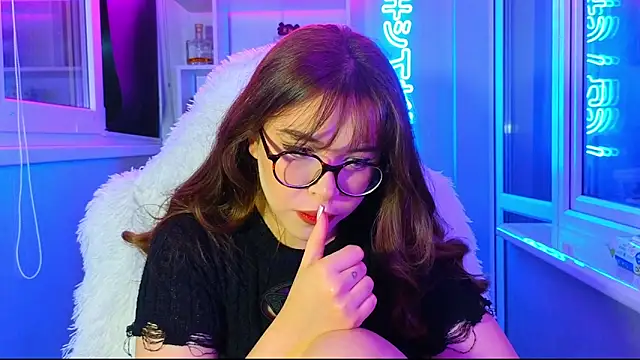 CutiePie3 online show from 11/23/25, 09:25