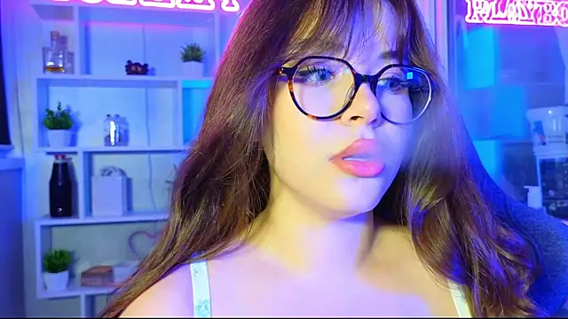 CutiePie3 online show from 11/18/25, 08:01