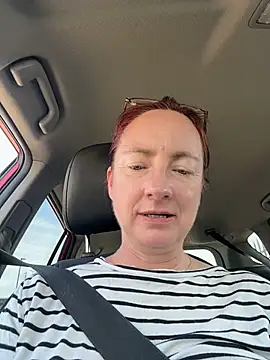 LouiseTswing online show from 07/09/26, 01:43