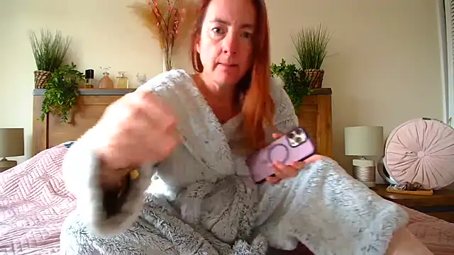 LouiseTswing online show from 03/24/26, 10:48