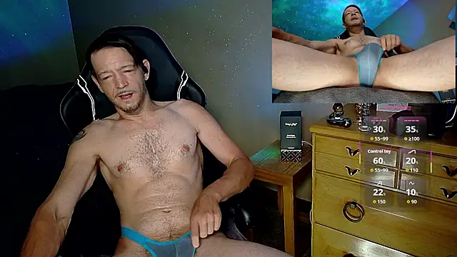 Snapshot of MasterForgedRayy chatting on 07/18/26, 02:14 MasterForgedRayy online show from 07/18/26, 02:14