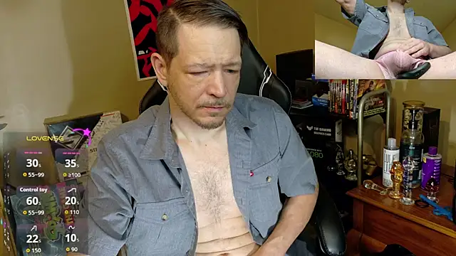 Snapshot of MasterForgedRayy chatting on 02/14/26, 09:15 MasterForgedRayy online show from 02/14/26, 09:15