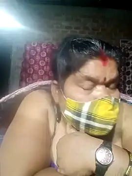 Snapshot of Hot_Falguni chatting on 02/19/25, 07:59 Hot Falguni online show from 02/19/25, 07:59