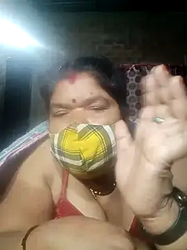 Snapshot of Hot_Falguni chatting on 02/20/25, 01:36 Hot Falguni online show from 02/20/25, 01:36