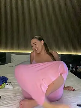 mayakitsune69 online show from 02/01/26, 09:51