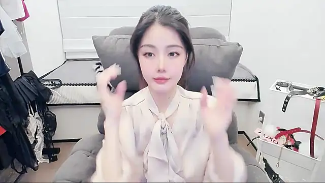 bbtt544 online show from 09/22/25, 04:02