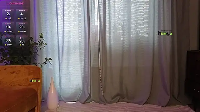 Snapshot of Your_dream_Alice chatting on 03/03/25, 01:12 Your dream Alice online show from 03/03/25, 01:12