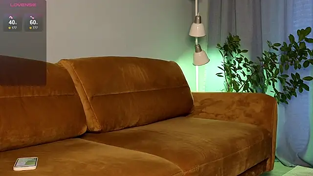 Your dream Alice online show from 12/03/25, 06:25