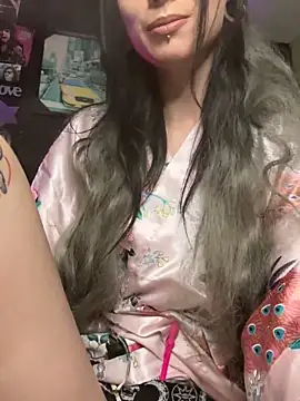 MissMidnightUK online show from 03/08/26, 12:27