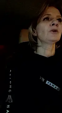 Snapshot of Milen_Milf chatting on 12/08/24, 11:40 Milen Milf online show from 12/08/24, 11:40