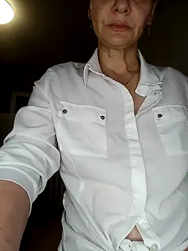 Snapshot of Milen_Milf chatting on 03/02/25, 07:41 Milen Milf online show from 03/02/25, 07:41