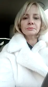 Snapshot of Milen_Milf chatting on 01/17/25, 11:17 Milen Milf online show from 01/17/25, 11:17