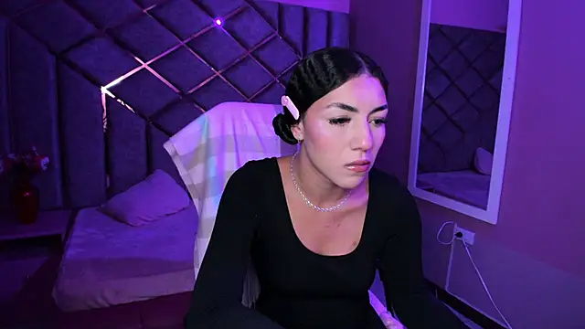 Poly Sasha  online show from 02/13/26, 04:34