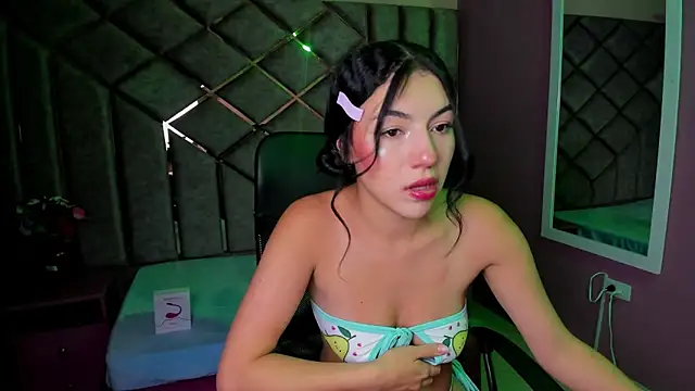 Poly Sasha  online show from 11/09/25, 03:54