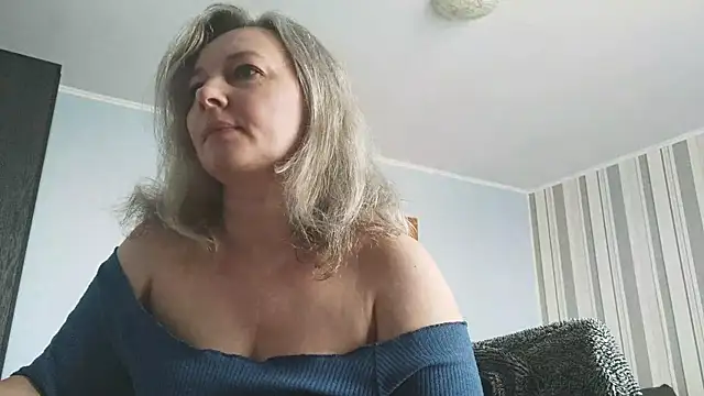 EdithManning online show from 02/09/26, 06:33