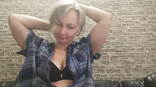 EdithManning online show from 11/12/25, 07:45