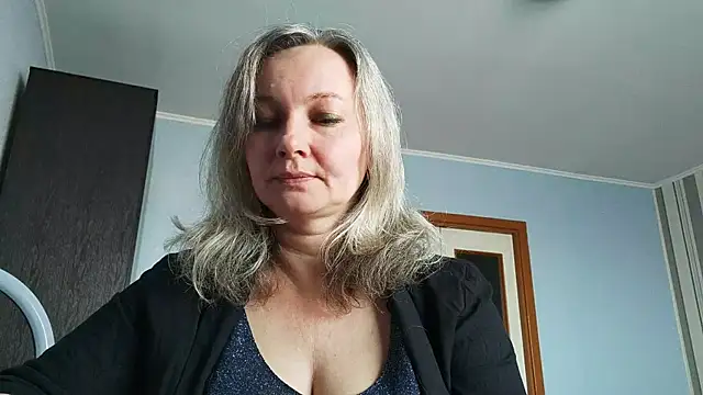 EdithManning online show from 03/13/26, 06:07