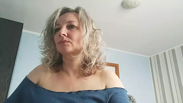 EdithManning online show from 02/17/26, 06:22