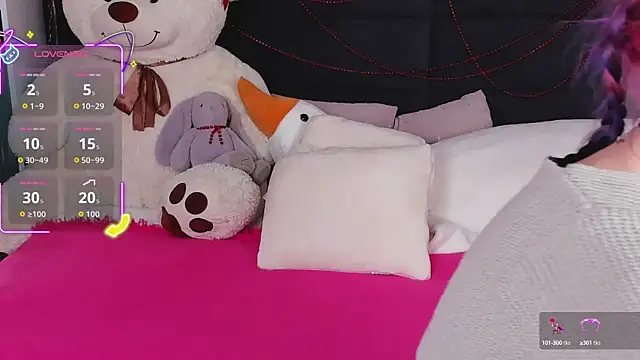 Snapshot of MiaKarlos chatting on 10/05/25, 01:29 MiaKarlos online show from 10/05/25, 01:29