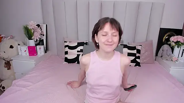MiaKarlos online show from 05/04/26, 01:42