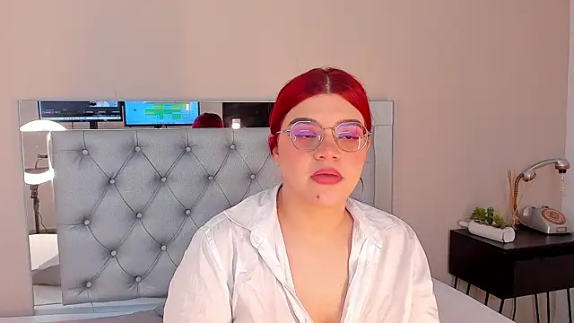 Snapshot of Osiris_rusos chatting on 12/11/24, 11:19 Osiris rusos online show from 12/11/24, 11:19