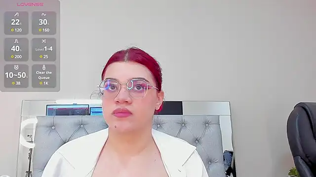 Snapshot of Osiris_rusos chatting on 12/13/24, 10:51 Osiris rusos online show from 12/13/24, 10:51