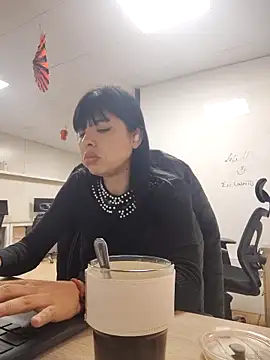 maria lasexy online show from 10/15/25, 12:35