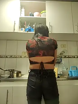 maria lasexy online show from 10/31/25, 10:05