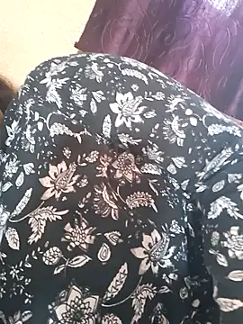 Hot-Anuska online show from 02/26/26, 09:53