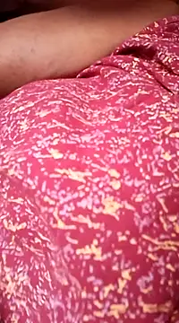 Snapshot of Hot-Anuska chatting on 03/14/25, 12:07 Hot-Anuska online show from 03/14/25, 12:07