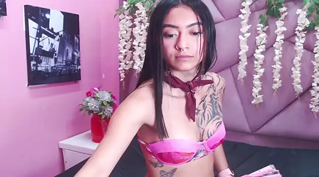 Miaa Thopmson online show from 03/20/25, 07:57