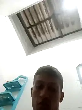 wolf james123 online show from 03/08/25, 07:09