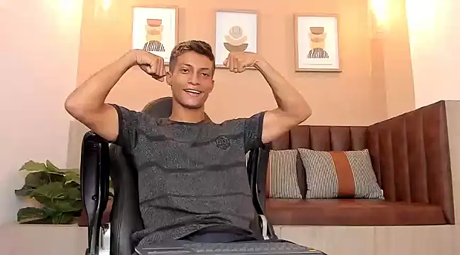 wolf james123 online show from 02/14/25, 02:23