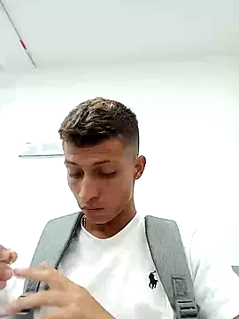 wolf james123 online show from 02/26/25, 01:03