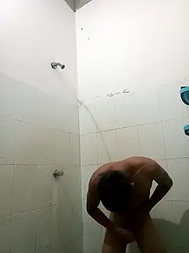 wolf james123 online show from 03/02/25, 08:14