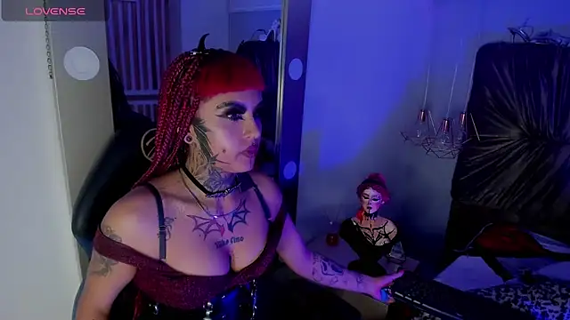 Snapshot of LianSux chatting on 02/06/25, 01:10 LianSux online show from 02/06/25, 01:10