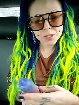 EdgesOfReality online show from 11/10/25, 08:08