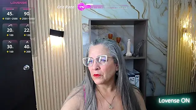 miisevvie  online show from 11/08/25, 02:48