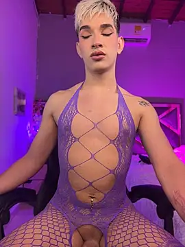 Cherry zayden  online show from 05/12/26, 09:10