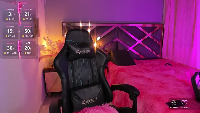 Cherry zayden  online show from 02/11/26, 08:41