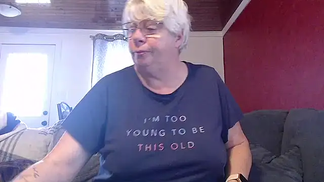 canadiancougar1965 online show from 11/13/25, 12:53