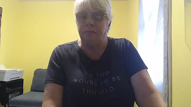 canadiancougar1965 online show from 11/14/25, 03:37