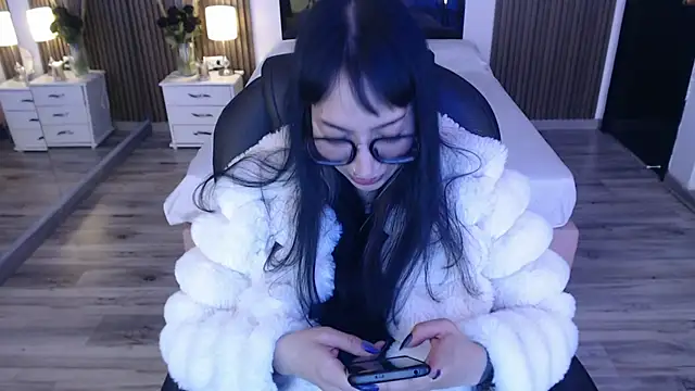 Sam mansson66 online show from 10/18/25, 01:46