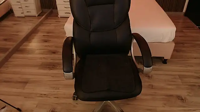 Sam mansson66 online show from 10/30/25, 01:09